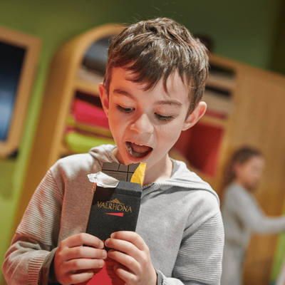 moulage d'Halloween  à  la  Cité du chocolat