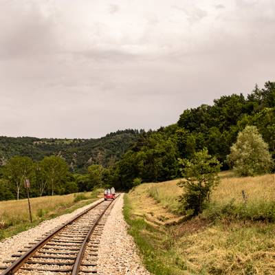 Montez à bord du Vélorail
